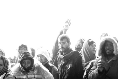 PUTNICI NA NIČIJOJ ZEMLJI: Svijet je sjajno mjesto za nesreću