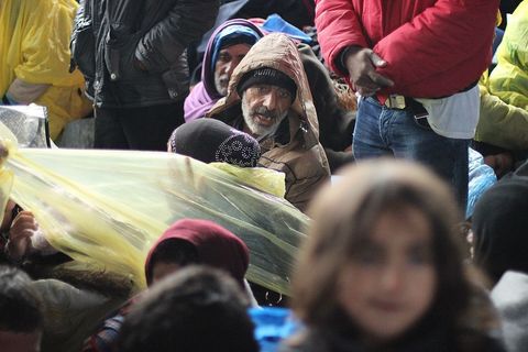 PUTNICI NA NIČIJOJ ZEMLJI: Svijet je sjajno mjesto za nesreću