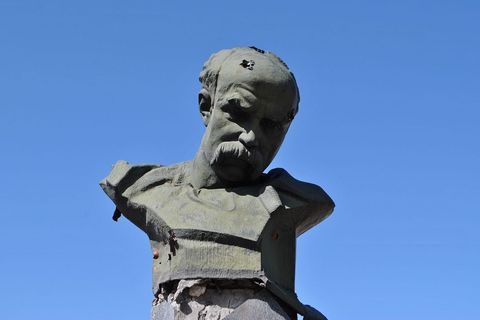 Propucana bista pjesnika Tarasa Ševčenka