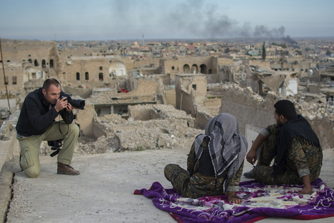 IZ ARHIVE RATNOG FOTOREPORTERA ZORANA MARINOVIĆA: Fotografije iz tuđih ratova 