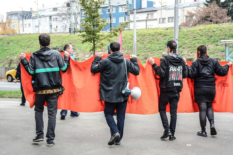 9. MARŠ SOLIDARNOSTI: Svi s istim pravom za siguran krov nad glavom