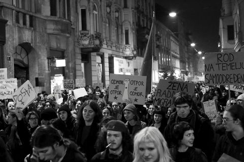 NOĆNI MARŠ 2024.: Osmi mart na zagrebačkim ulicama