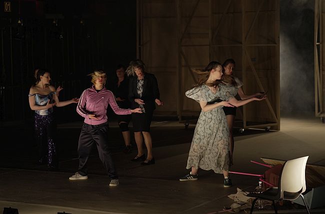 Kraj svijeta u tri čina