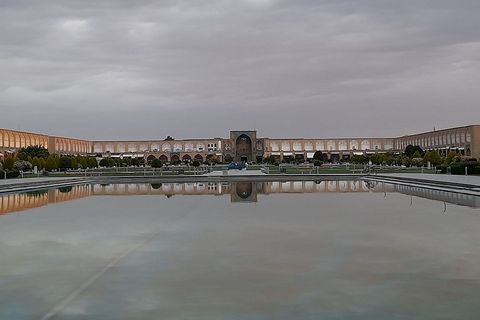 Isfahan, Nakš-e Džahan, Imamov ili Šahov trg