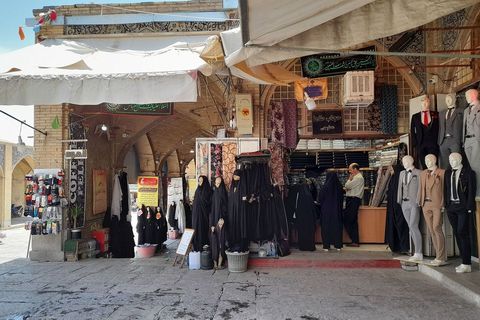 Isfahan, trgovina ženskom odjećom