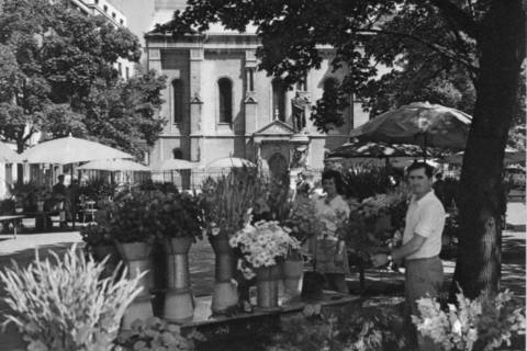 Ovako je Cvjetni izgledao 60-ih, a cvjećari se mogu vidjeti i na fotografijama Toše Dabca iz 30-ih godina