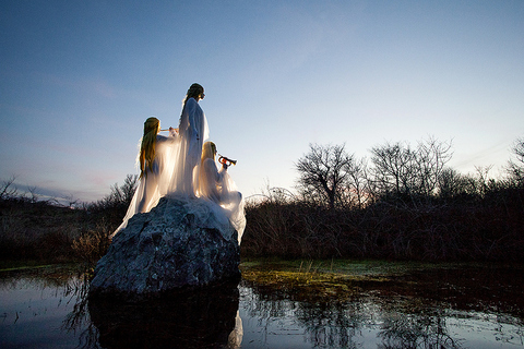 Vodene vile zovu zoru 