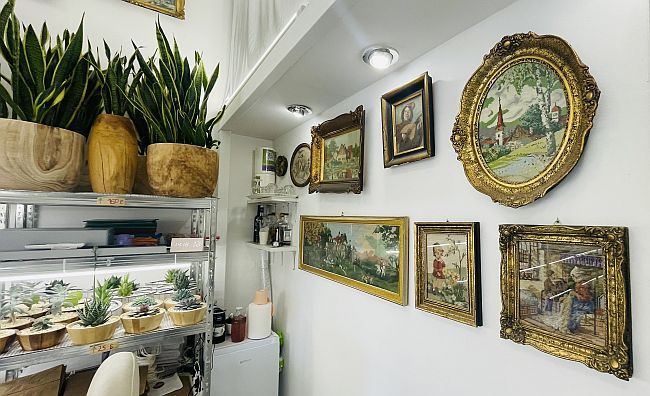 Razularena malograđanština