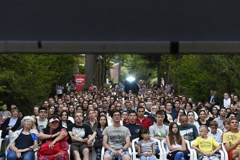 TA DIVNA STVORENJA: Kad se projekcija sakrije u ZOO vrt