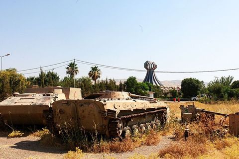 Spomen obilježje u Halabdži, u iračkom Kurdistanu, na najokrutniji, najmasovniji napad kemijskim oružjem na civile u povijesti, kada je režim Sadama Husseina u jednom danu pobio 5.000 i trajno osakatio između 7.000 i 10.000 ljudi