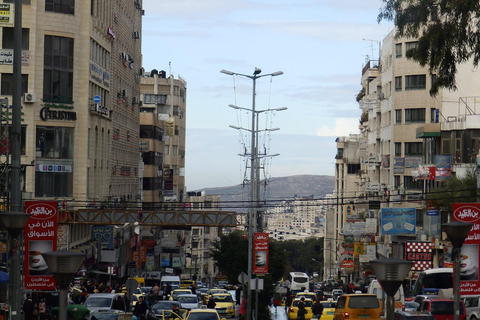 Kaotičan promet u centru Nablusa