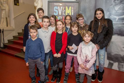 Male autorice i autori filmskog plakata za "Svemirski kamp"